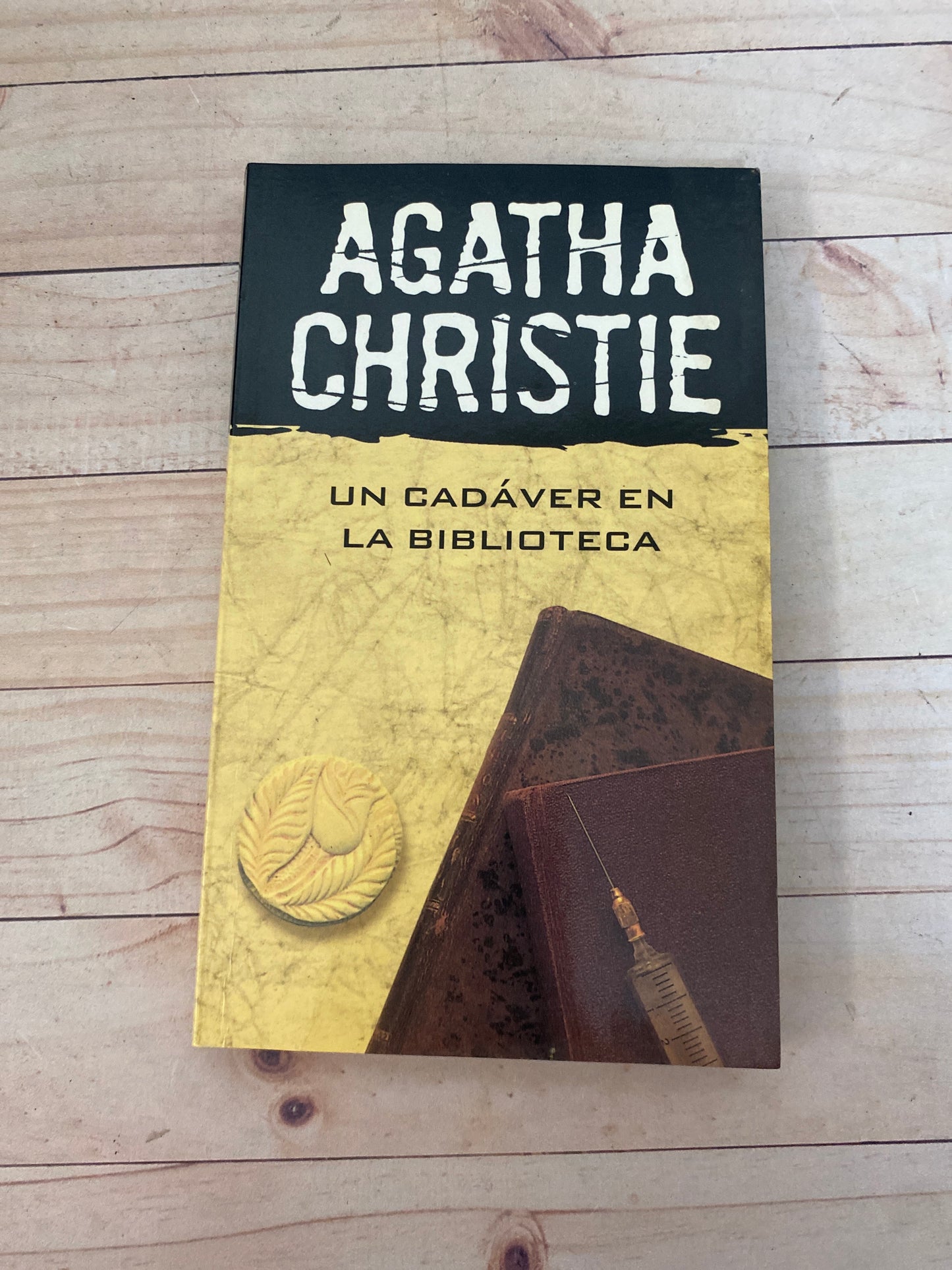 Un cadaver en la biblioteca | Agatha Christie