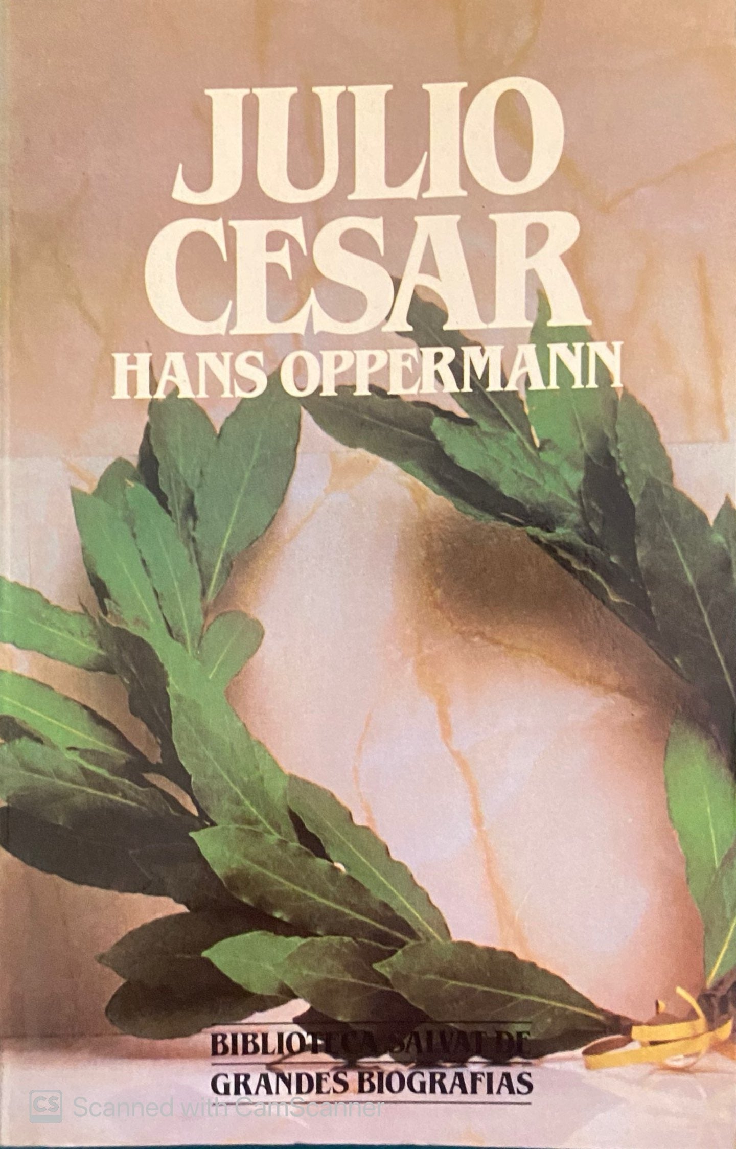 Julio Cesar| Hans Oppermann