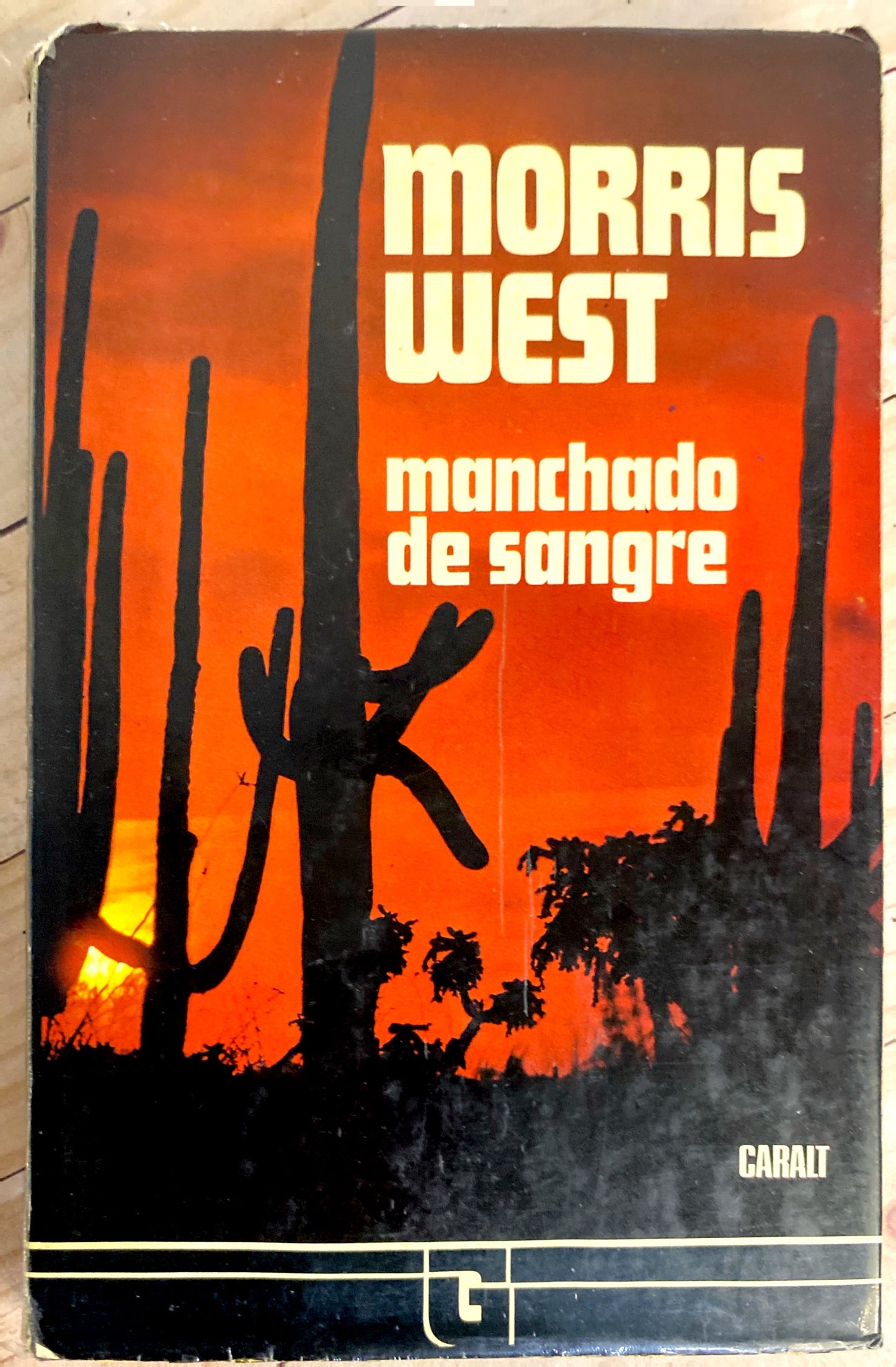 Manchado de sangre | Morris West