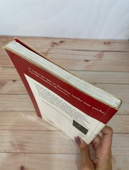 Sombras espeluznantes, selección y versiones de Reyva Franco